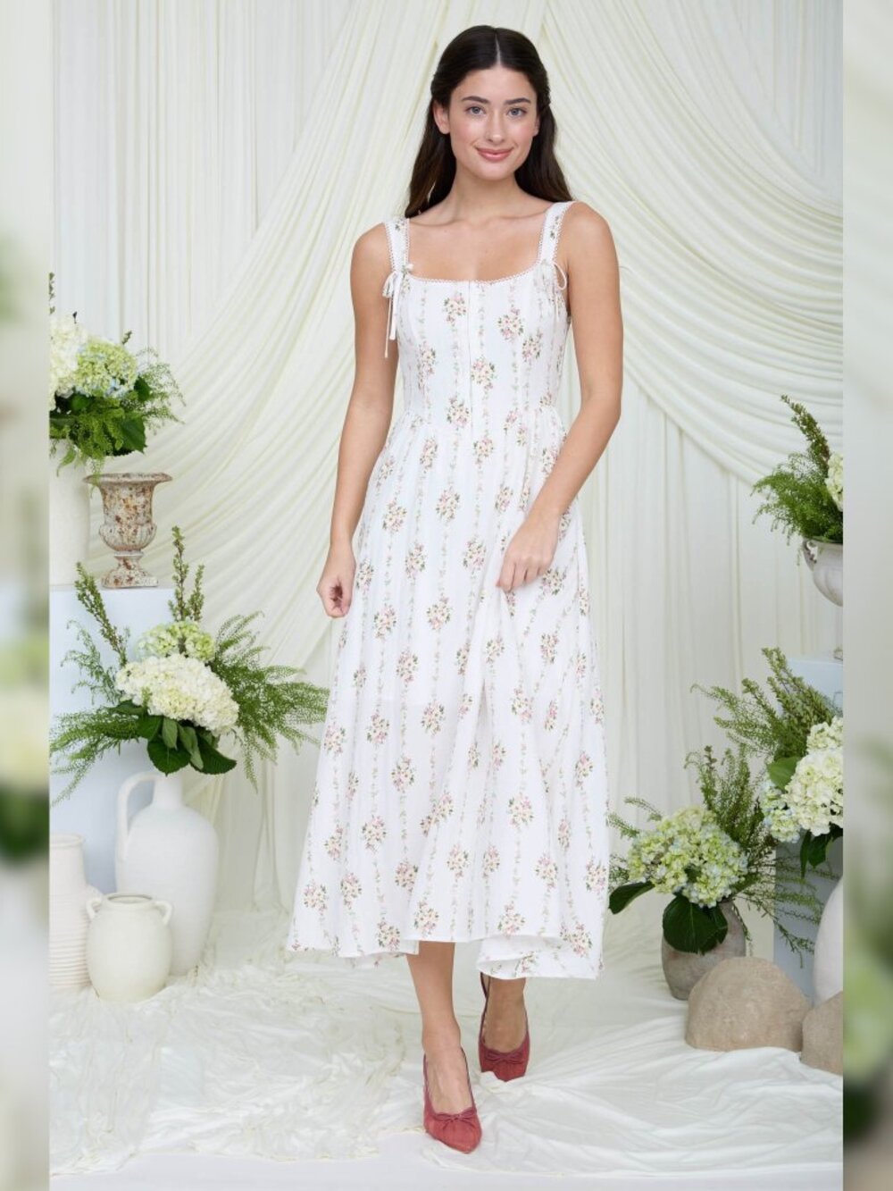 COMING SOON TALK OF THE TOWN FLORAL MIDI DRESS